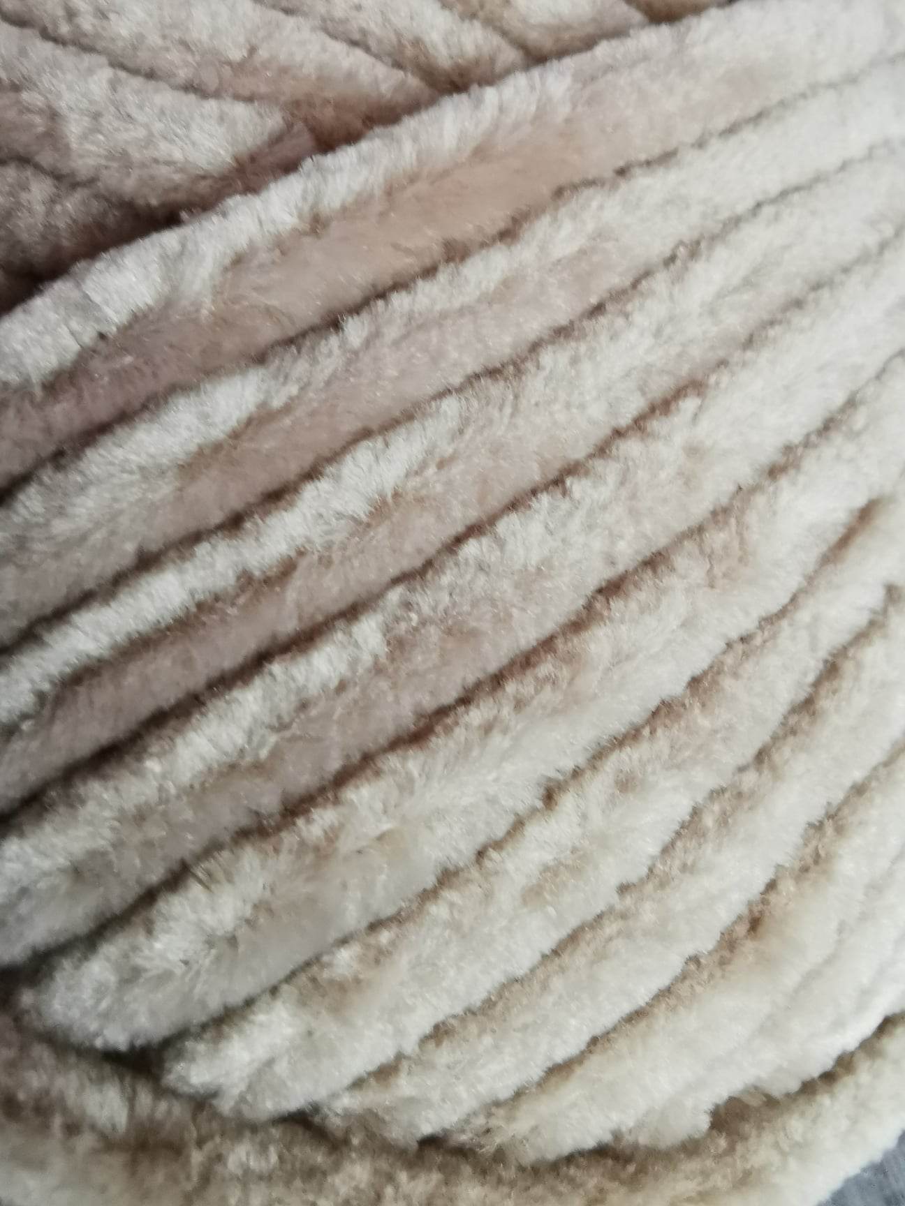 Wollbiene softy