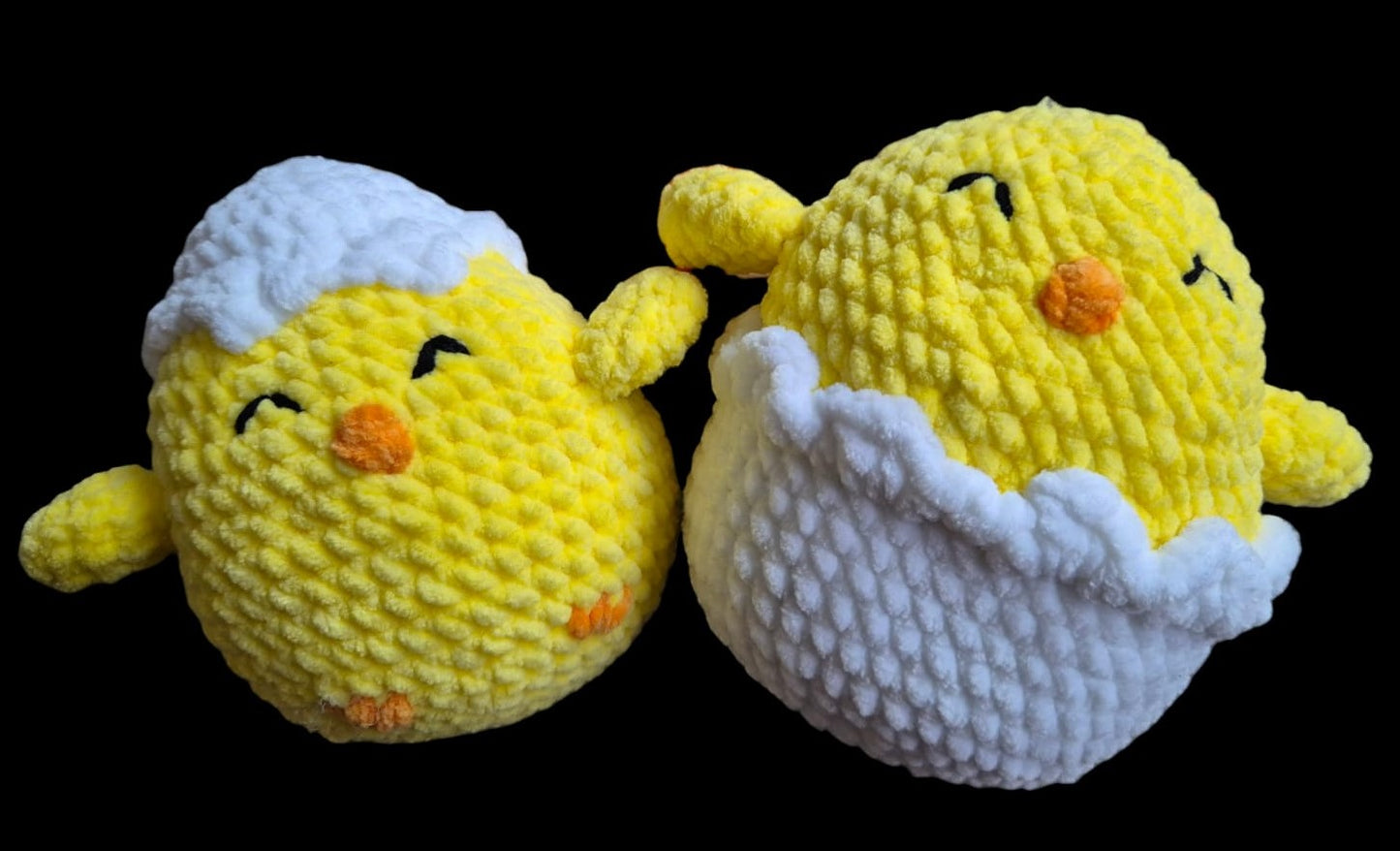 A pair of easter chick soft toys